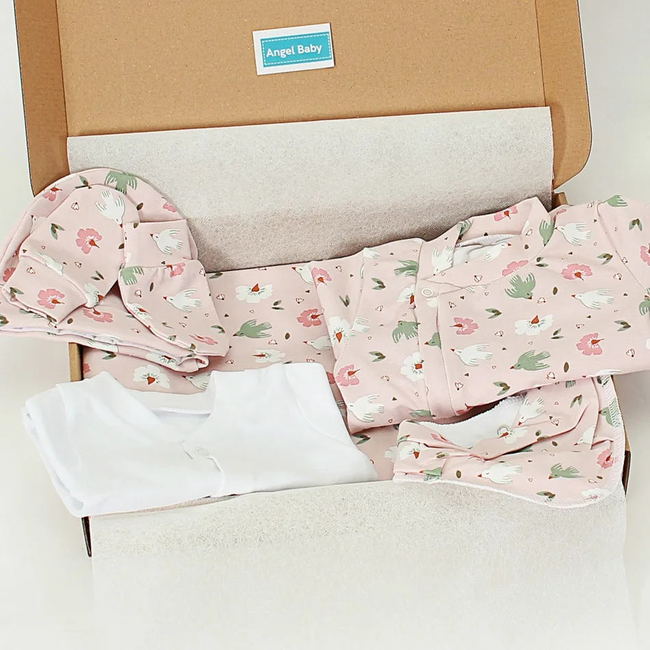 Set Corredino per Neonato - Inverno... Set Corredino per Neonato - Inverno...